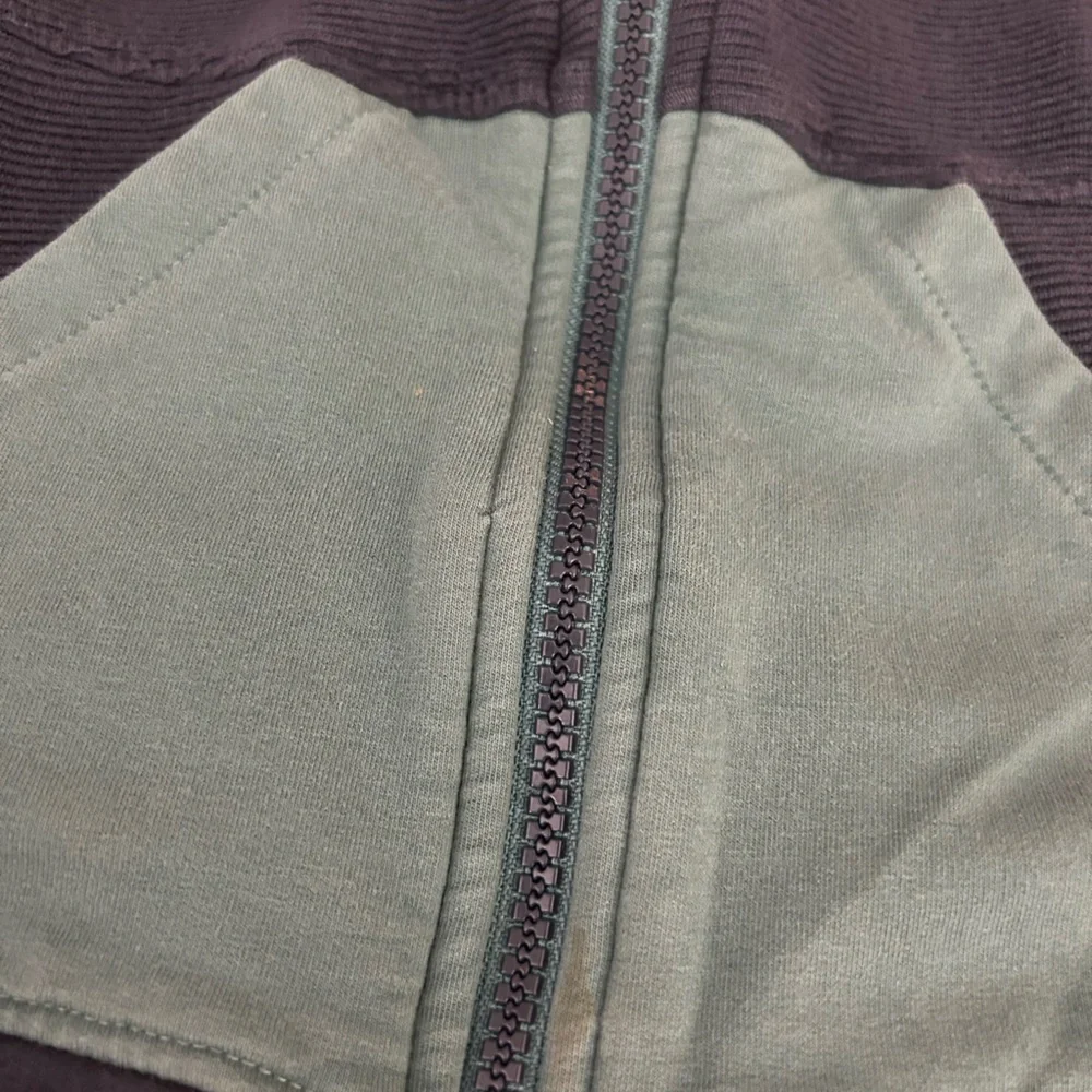 Tommy Bahama bundle listings